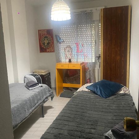 Paris Appartement Alcalá de Henares Buitenkant foto